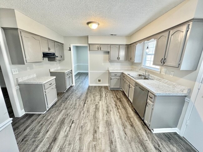 Building Photo - 4446 Broad Creek Cove