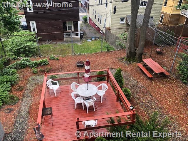 Building Photo - 235 A Highland Ave