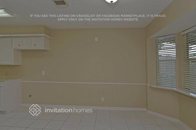 Building Photo - 3902 Paulette Dr