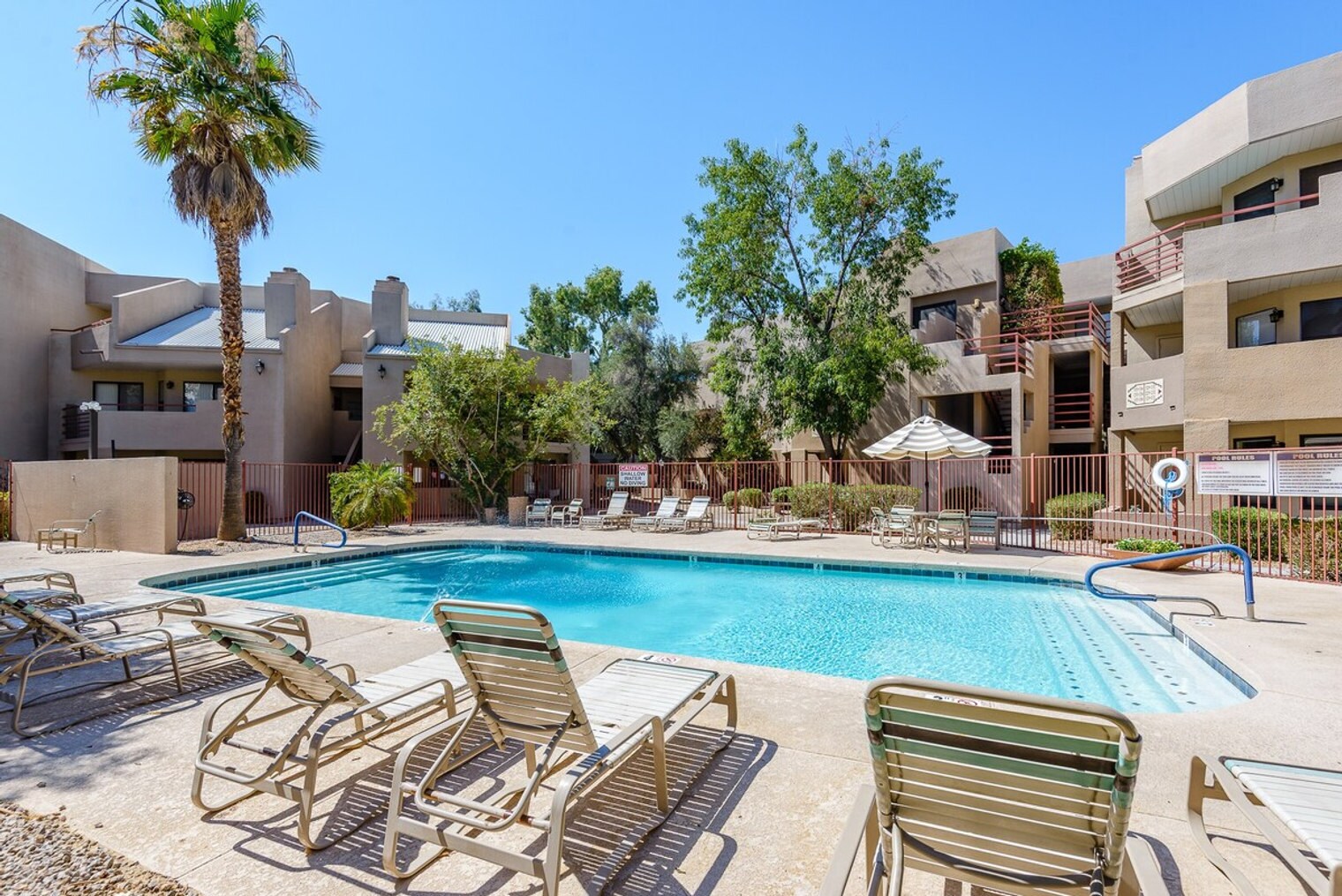 Building Photo - 4850 E Desert Cove Ave