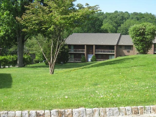 Building - Brook Bridge Apartments