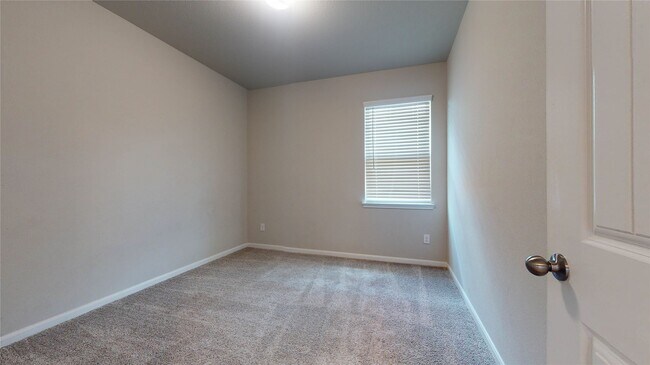 Building Photo - 28715 Possession Island Ln