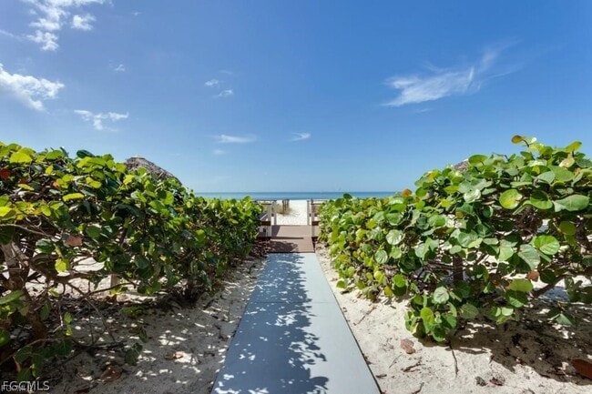 Building Photo - 26140 Hickory Blvd