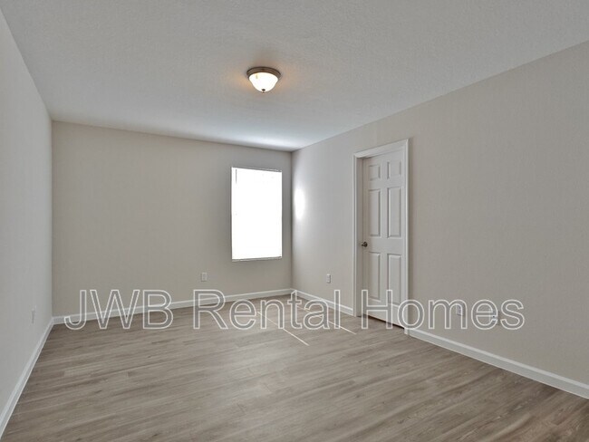 Building Photo - 2964 Rayford St
