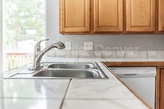 Building Photo - 4560 Eureka Ct