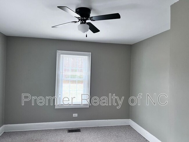 Building Photo - 3750 U.S. Hwy 158 W