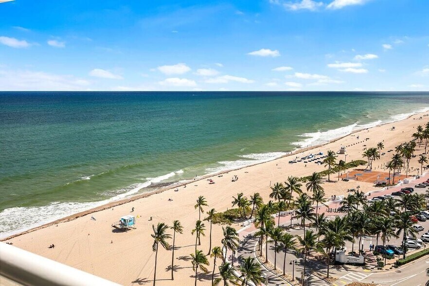 Building Photo - 545 S Fort Lauderdale Beach Blvd