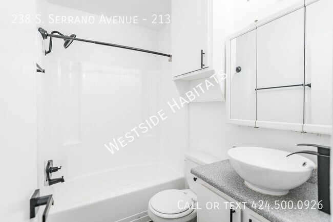 Building Photo - 238 Serrano Ave