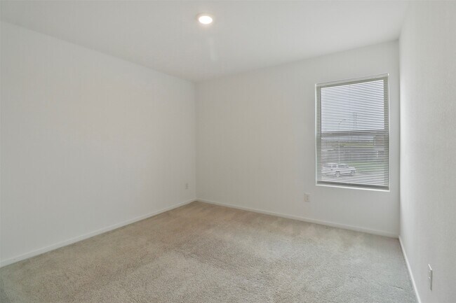 Building Photo - 4107 Briarstone Knl Trl