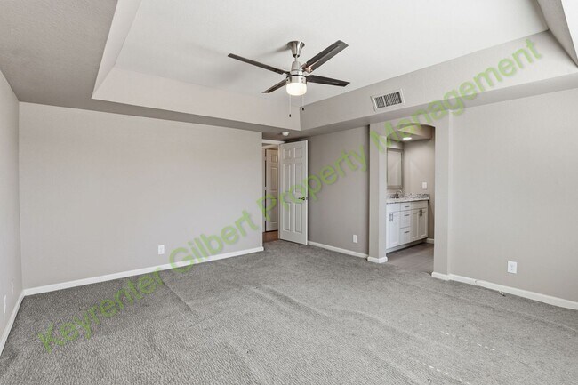 Building Photo - Charming Gilbert Home with Pool and Spacio...