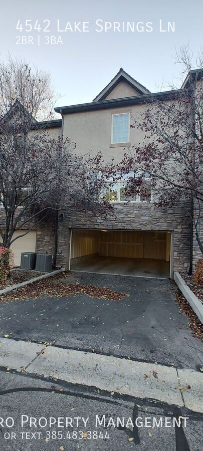 Building Photo - 4542 Lake Springs Ln