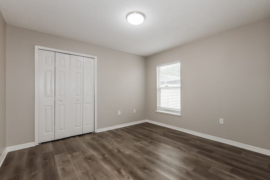 Building Photo - 10403 Fly Fishing St