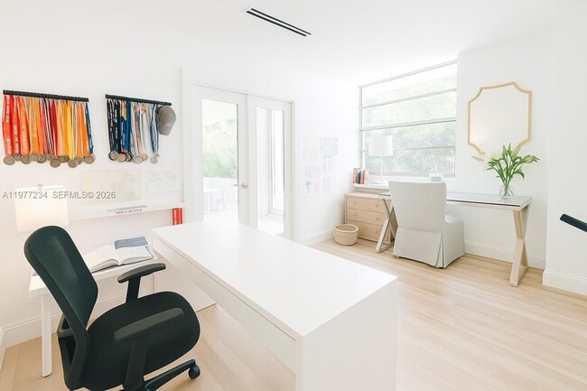 Building Photo - 199 Ocean Ln Dr