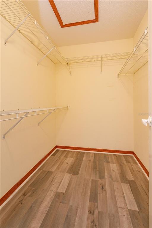 Building Photo - 5955 Kenlyn Ct