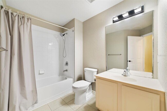 Building Photo - 3582 Shallot Dr
