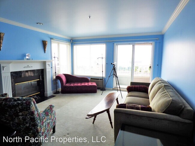 Building Photo - 2 br, 2 bath House - 601 West Mercer Place...