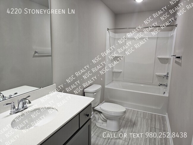 Building Photo - 4220 Stoneygreen Ln