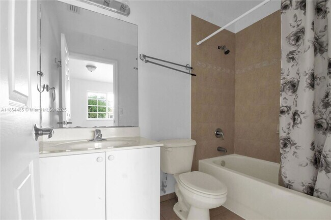 Building Photo - 13958 SW 260th St