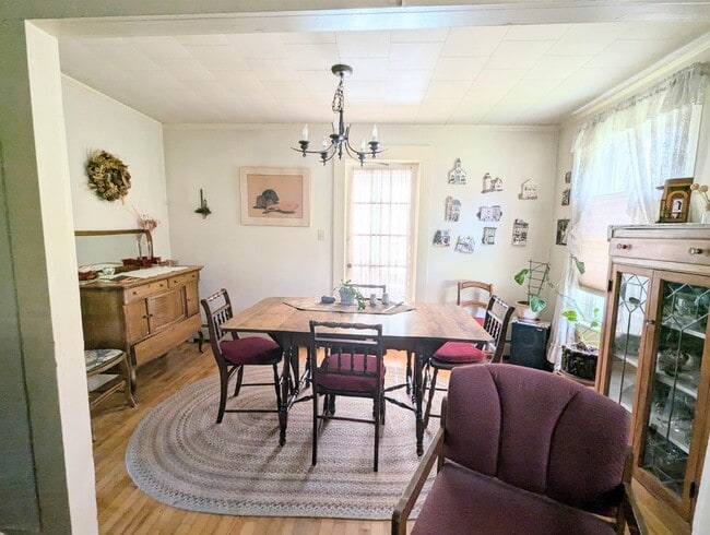 Building Photo - 1573 US-5