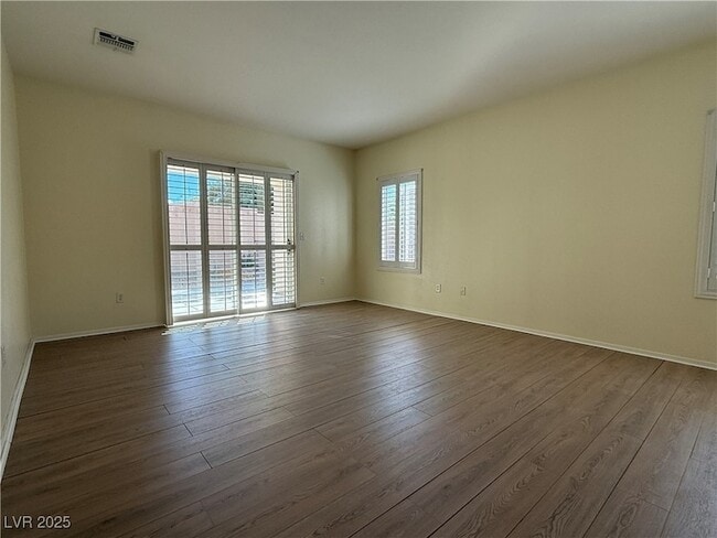 Building Photo - 3025 Seaford Peak Dr