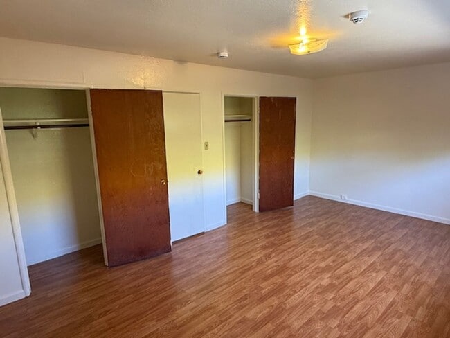 Building Photo - Central Richmond 2-Bedroom Home Near City ...
