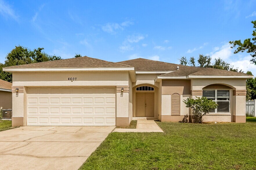 Primary Photo - 4607 9th Ave E