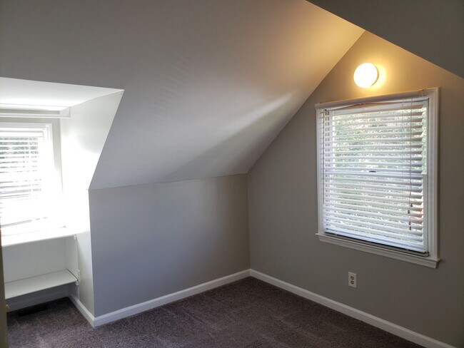 Building Photo - COMING SOON: Split bedroom in Davidson