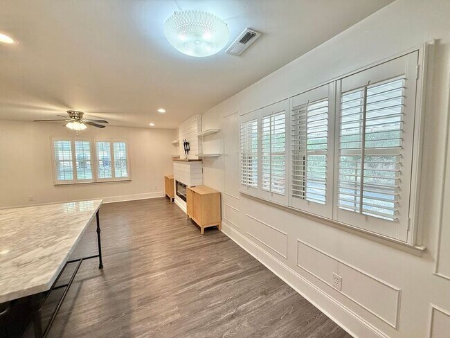 Building Photo - 2212 Keith Dr