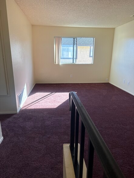 Living Room1 - 725 Summerwood Ln