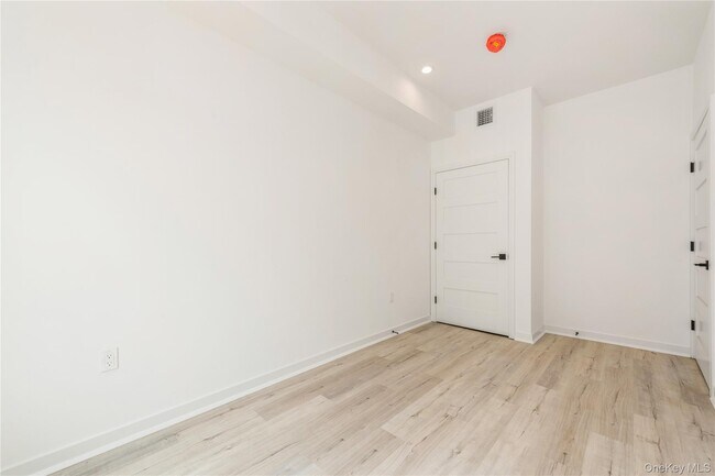 Building Photo - 418 Atlantic Ave