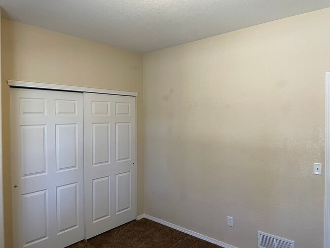 Building Photo - Adorable 3 Bedroom Home in Woodland Park