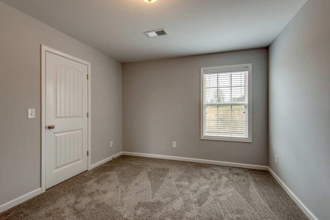 Building Photo - COMING SOON – Spacious 4BR on Oversized Lot in Williamson County