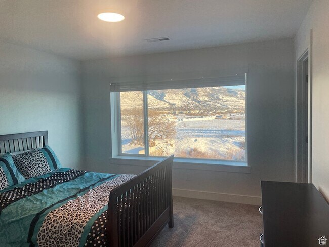 Building Photo - 1094 N 1840 W