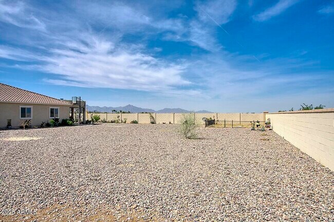 Building Photo - 8428 S 16th Dr
