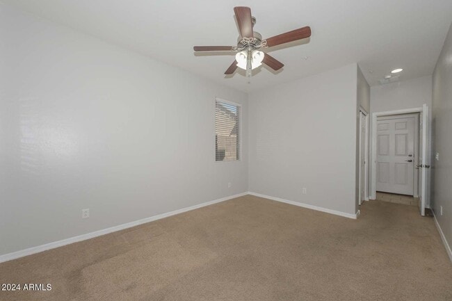 Building Photo - 31098 N 137th Ave