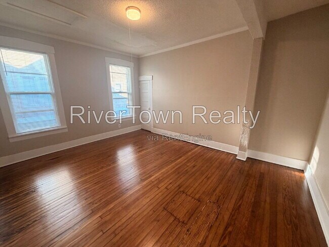 Building Photo - 1229 Faxon Ave