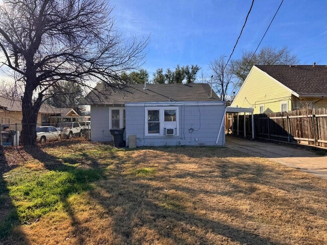 Building Photo - 2130 Ave J