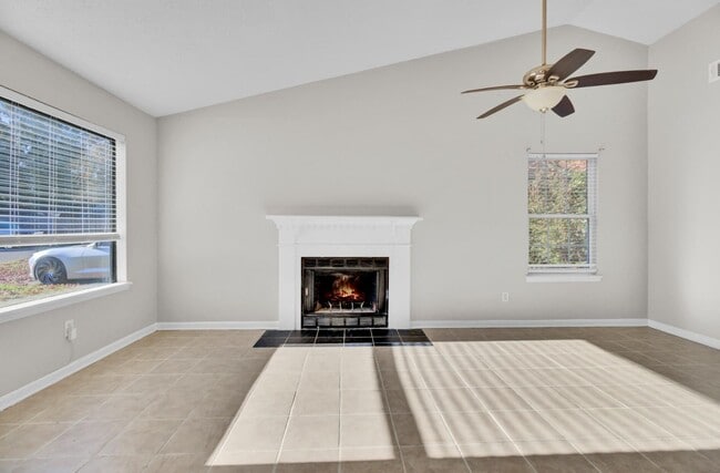 Building Photo - 1282 Maryland Dr