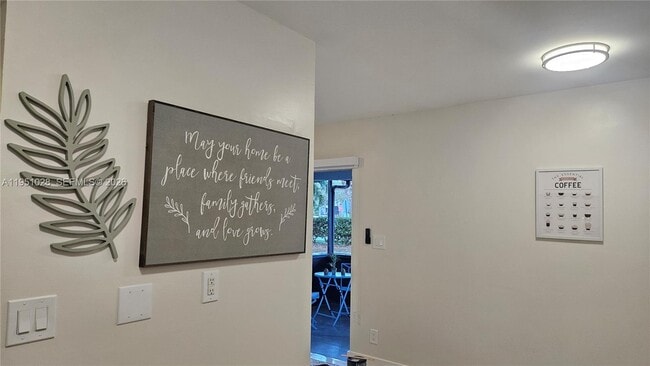 Building Photo - 317 NW 103rd Terrace