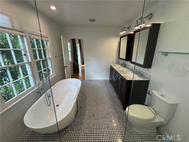 Building Photo - 4455 California Ave