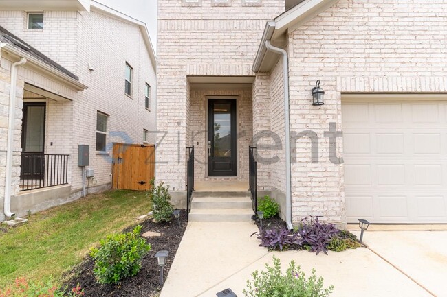 Building Photo - 120 Baron Von Gator Dr