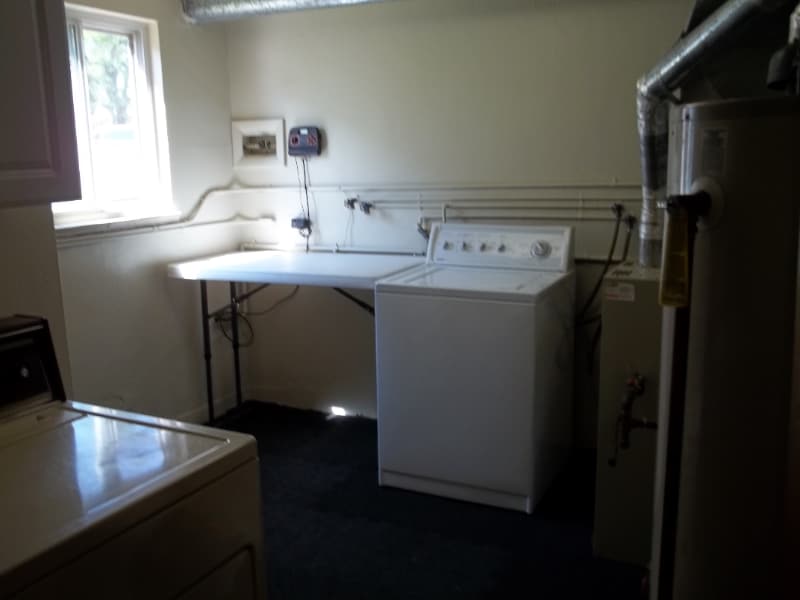 Building Photo - 410 E Kentucky Ave