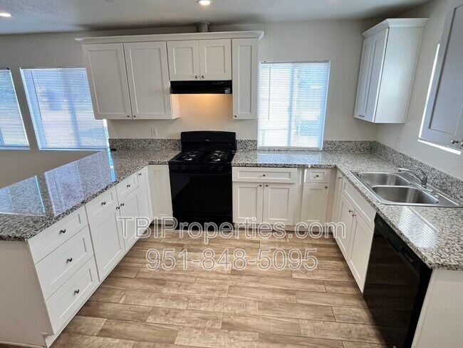 Building Photo - 7773 Philbin Ave