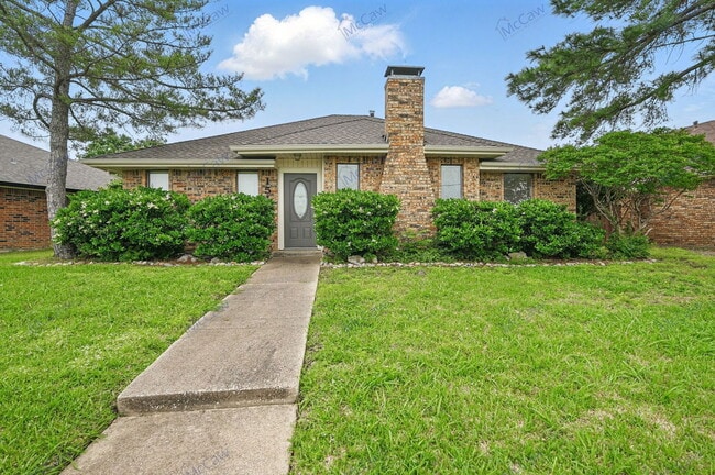 Primary Photo - 1510 Raleigh Dr