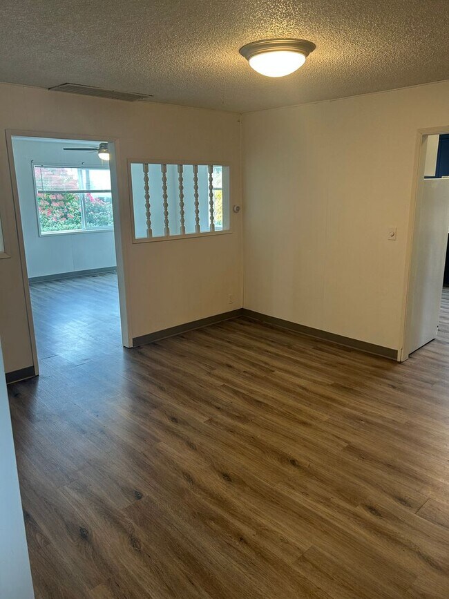 Building Photo - 29133 Milliron Rd