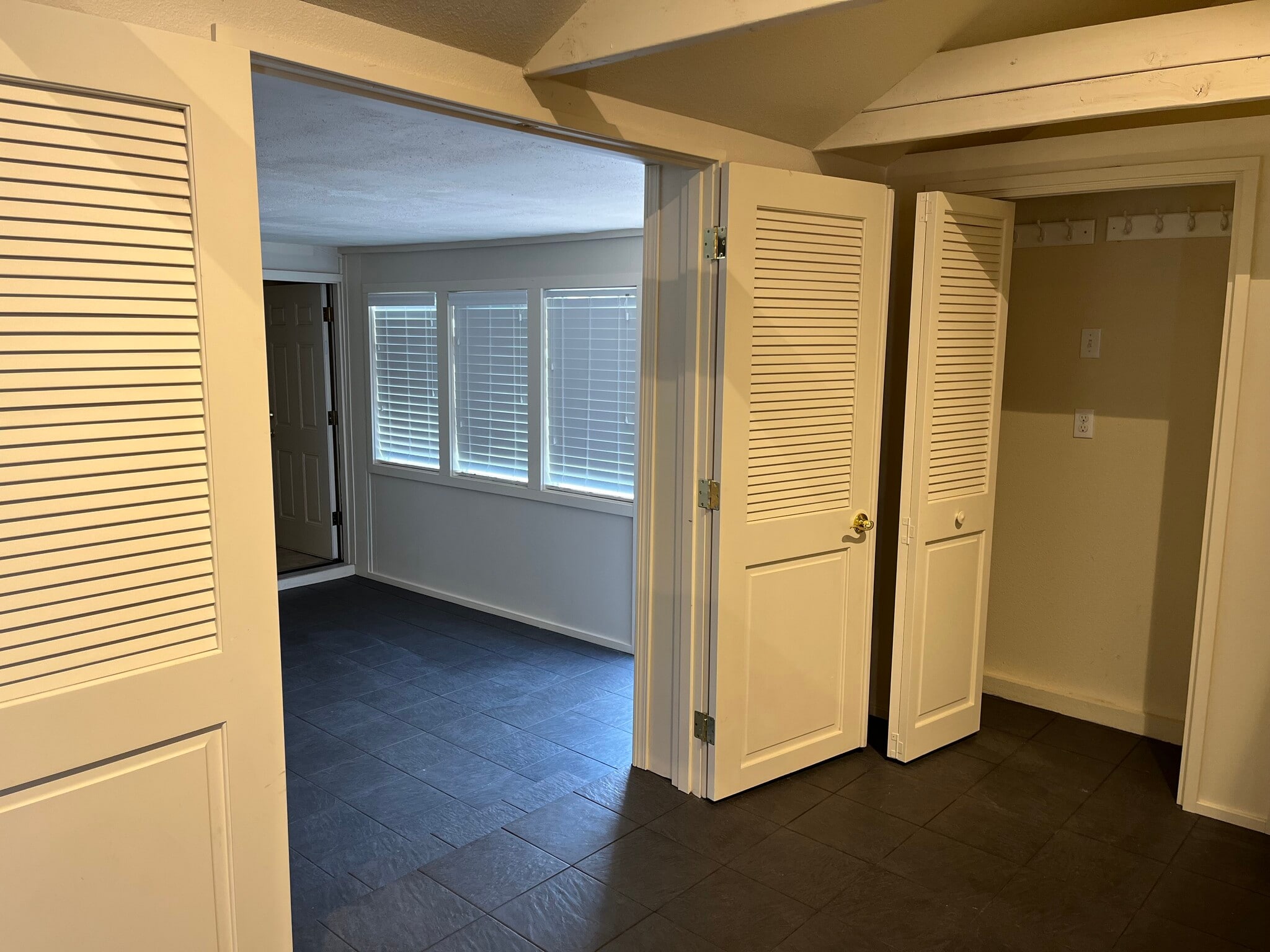 Building Photo - 10285 NW 309th Ave