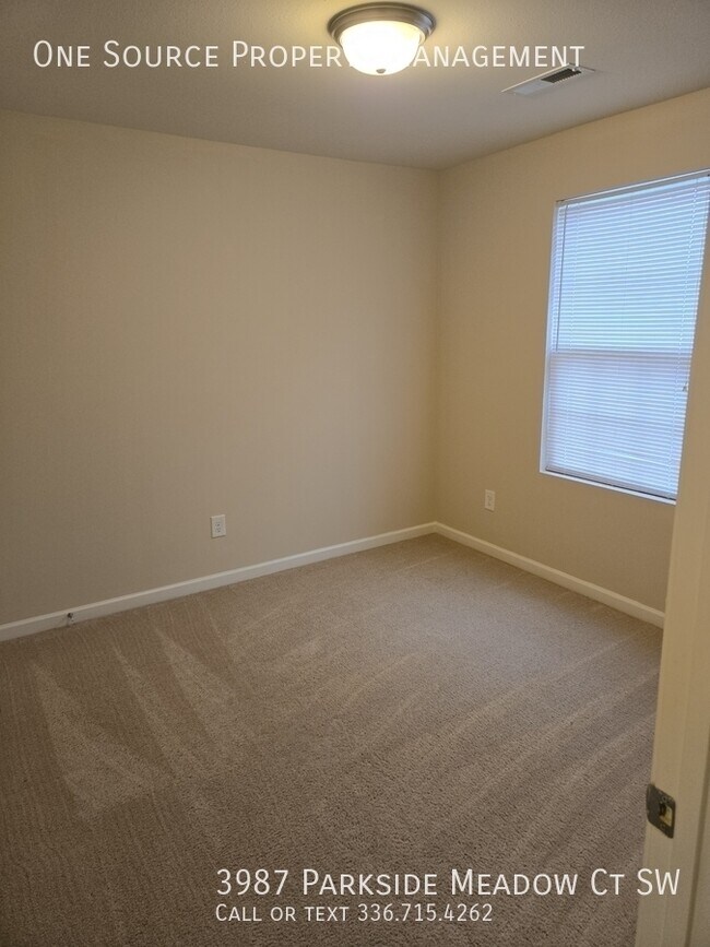 Building Photo - 3987 Parkside Meadow Ct SW