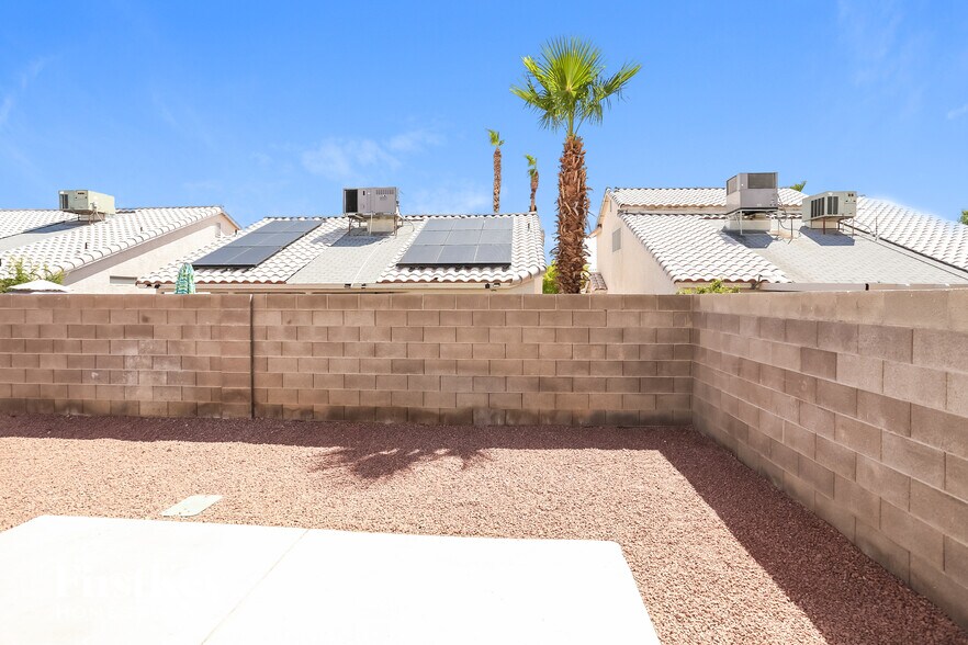 Building Photo - 3452 Canter Dr