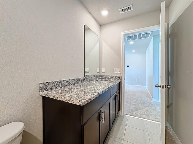 Building Photo - 5251 Meredrew Ln