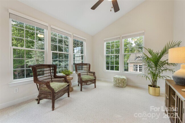 Building Photo - 10716 Meg Meadow Dr